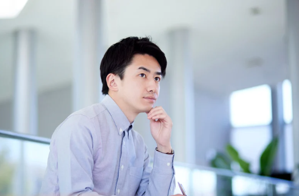 髭脱毛　夏休み